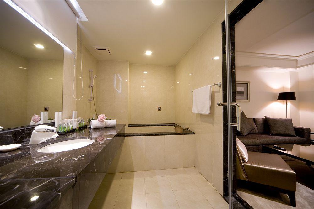 Longbon Resort Beitou Taipei Extérieur photo